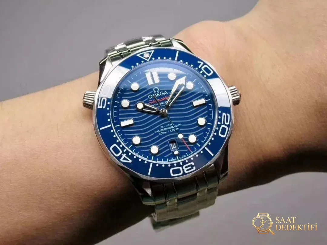 I am sharing a few watch models from the VS Factory Omega series - Macro Dial and Index Workmanship