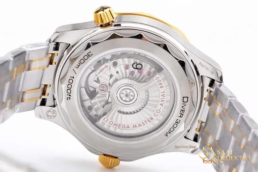 VS Factory Omega Yeni Seamaster 300m (İki Renkli Altın Mavi) İnceleme - Bilekte Duruş ve Kasa Orantısı