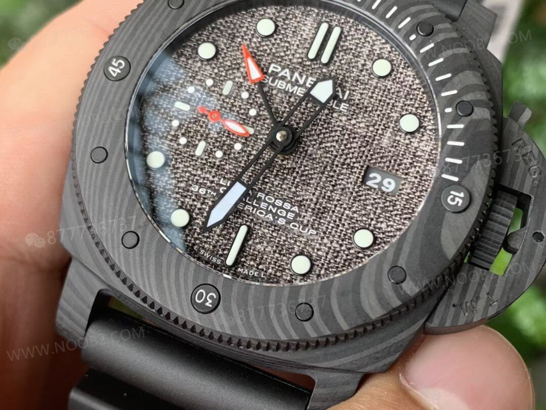 VS Factory Panerai 1039 karbon fiber saat bir bakışta belli oluyor mu? LUNA ROSSA ekibi imzalı model — 4. fotoğraf