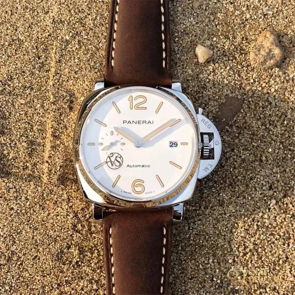 VS Factory Panerai 1046 «Süper İnce» 42 mm uniseks saat incelemesi - Kasa Profili ve Kurma Kolu İncelemesi