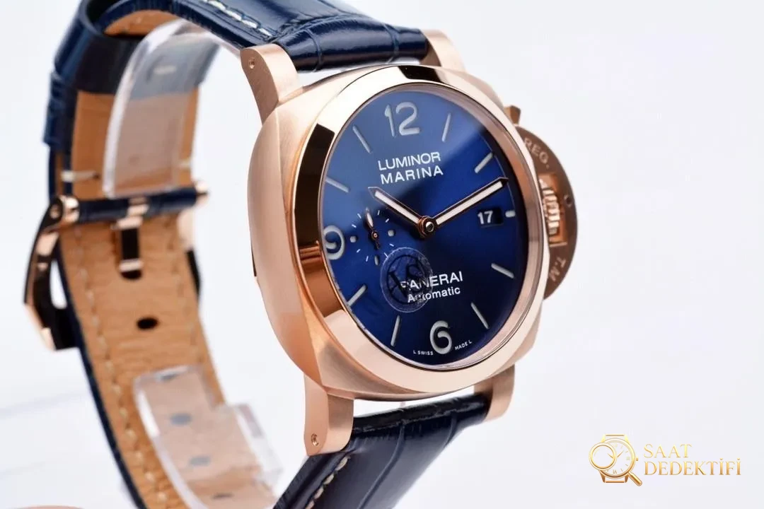VS Factory Panerai 1112 Luminor Kırmızı Altın Kol Saati - Arka Kapak ve Mekanizma Detayı