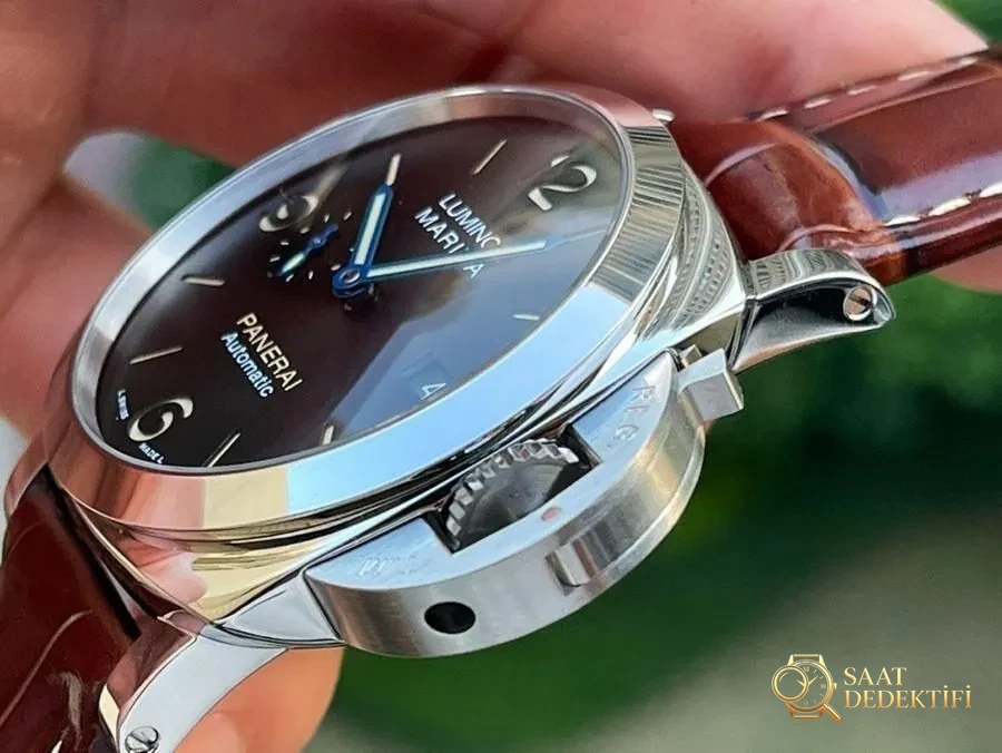 VS Factory Panerai 1116 Replika Saat - VS Factory - Arka Kapak ve Mekanizma Detayı