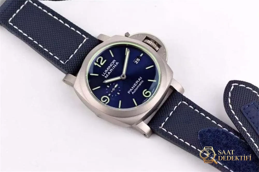 VS Factory Panerai 1117 «Super Lume Saat» İşçilik İncelemesi - Makro Mekanizma Köprüleri ve Cenevre Çizgileri