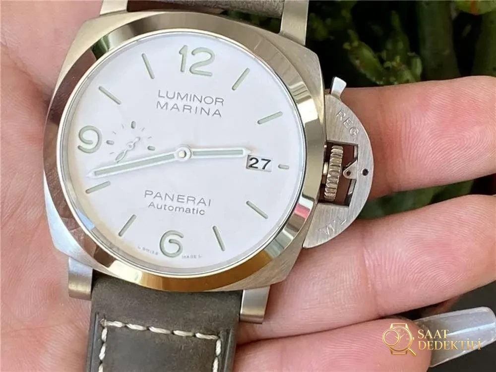 VS Factory Panerai 1314 «Beyaz Prens» minimalizm ruhlu kol saati - Yan Profil ve Kordon Bağlantısı
