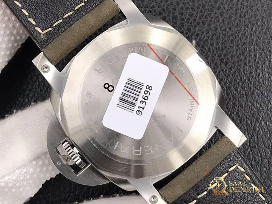 VS Factory Panerai 1314 Beyaz Prens replika saat nasıl - VS Panerai saat - Arka Kapak ve Mekanizma Detayı