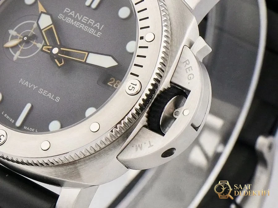 VS Factory Panerai 1323 Replika Kol Saati - VS Watch - Makro Kadran ve İndeks İşçiliği