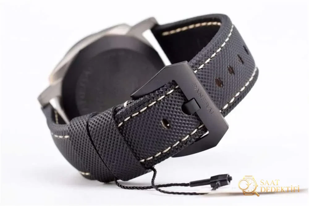 VS Factory Panerai 1662 «Kumlanmış Titanyum Kasa» 44 mm Duman Grisi Kadranlı Saat Detaylı İncelemesi - Klips Kilidi ve Lazer Damgalar