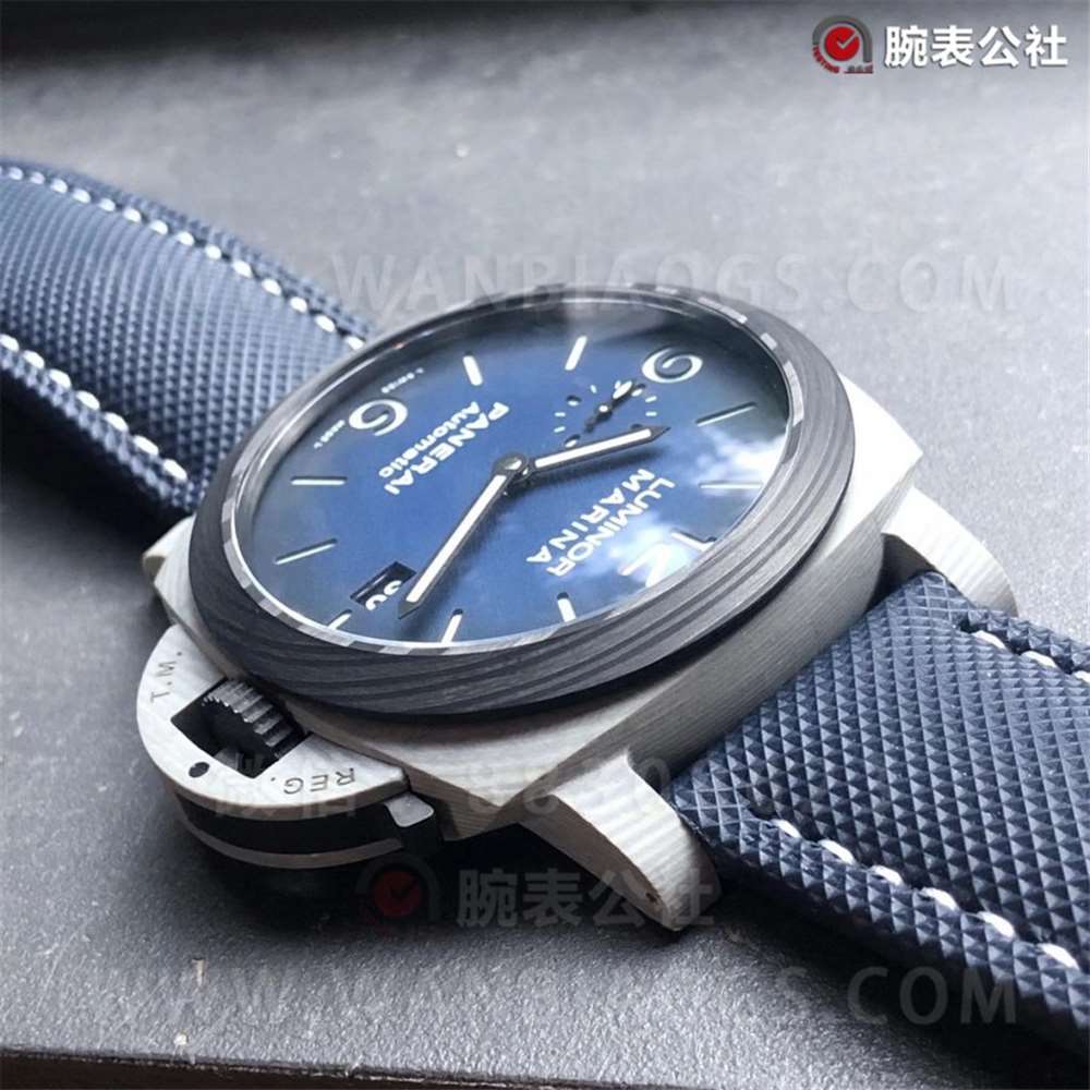 VS Factory Panerai 1663 «Fibratech Karbon Fiber Malzeme» Dumanlı Mavi Kadran İlk İnceleme — 14. fotoğraf