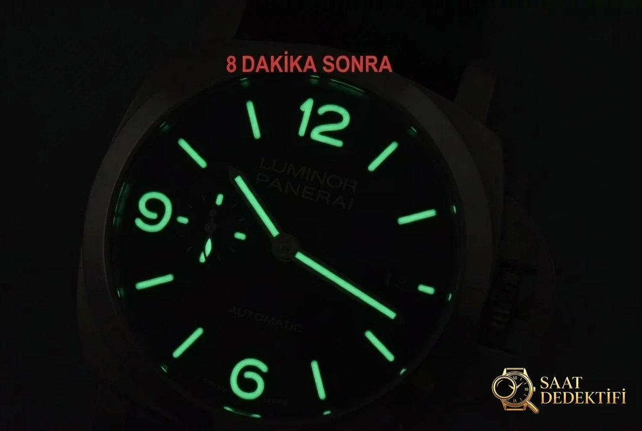 VS Factory Panerai 312 V2 versiyonu satın almaya değer mi? - Arka Kapak ve Mekanizma Detayı