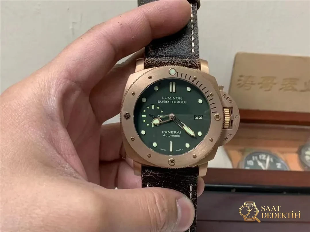 VS Factory Panerai 382 Bronz ilk bakışta replika belli olur mu? Sert erkeğin saati - Makro Kadran ve İndeks İşçiliği