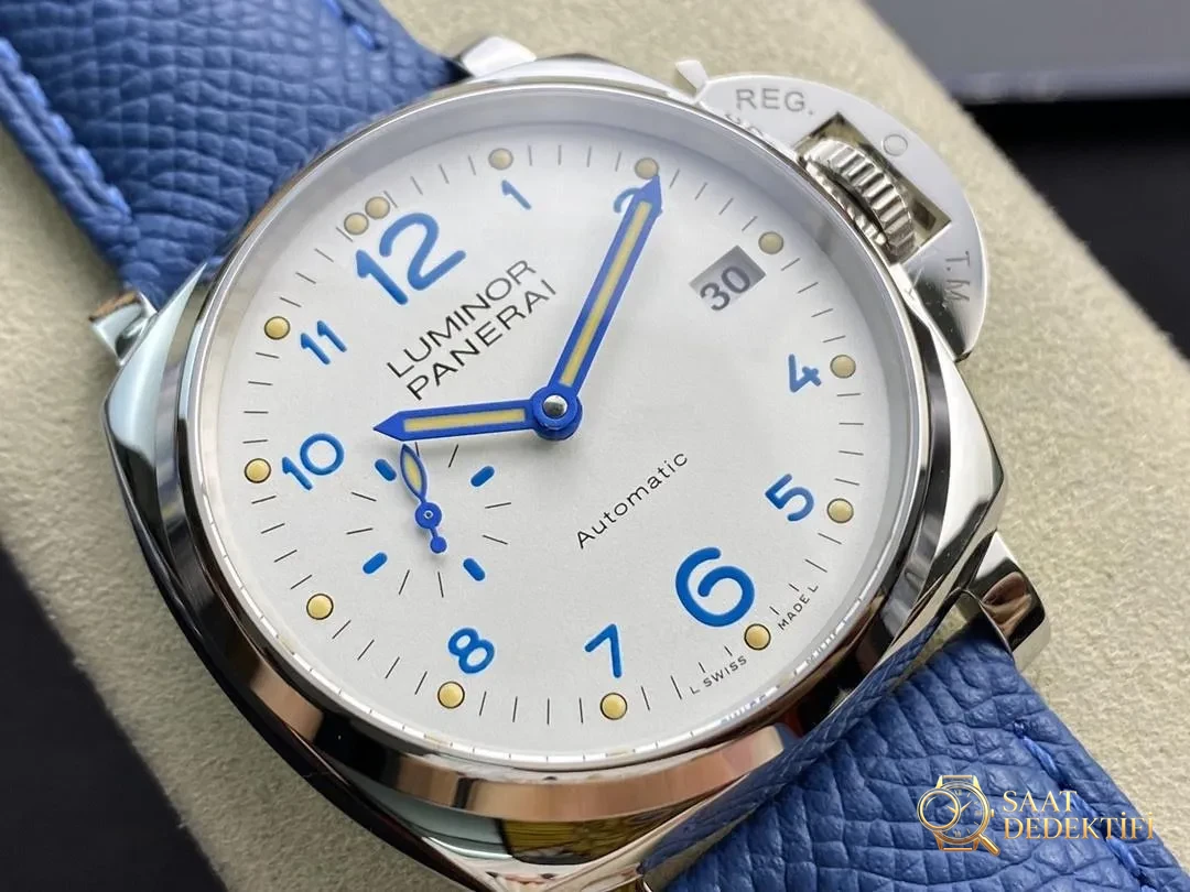VS Factory Panerai 906 küçük kasa çaplı saatin işçiliği nasıl? - Arka Kapak ve Mekanizma Detayı