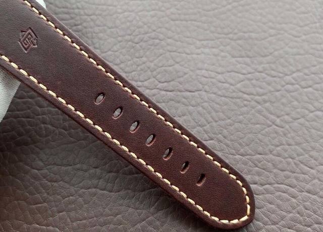 VS Factory Panerai bronz PAM968 kol saati: erkeklere özgü bir karizmanın incelemesi — 8. fotoğraf