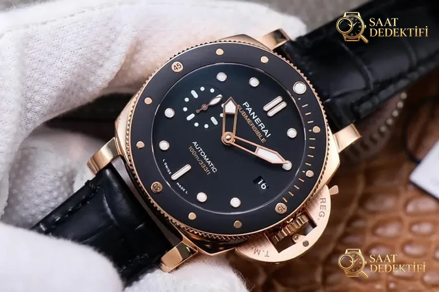 VS Factory Panerai kırmızı altın PAM974 replika saat incelemesi - Makro Kadran ve İndeks İşçiliği