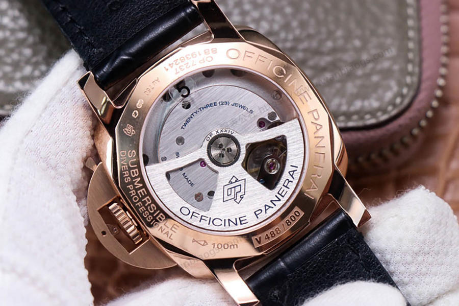 VS Factory Panerai kırmızı altın PAM974 replika saat incelemesi — 7. fotoğraf