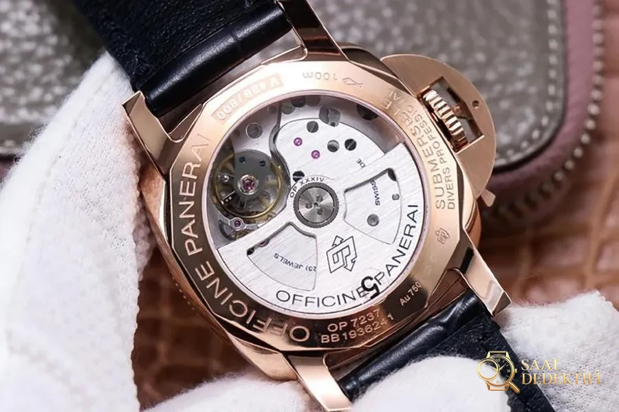 VS Factory Panerai kırmızı altın PAM974 replika saat incelemesi - Bilekte Duruş ve Kasa Orantısı
