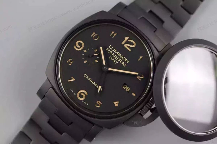 VS Factory Panerai PAM00438 V4 yükseltilmiş sürüm seramik saat incelemesi — 2. fotoğraf