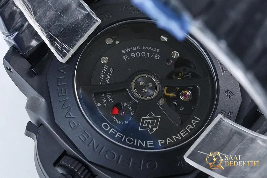 VS Factory Panerai PAM00438 V4 yükseltilmiş sürüm seramik saat incelemesi - Fosfor ve Super-LumiNova Gece Görünümü