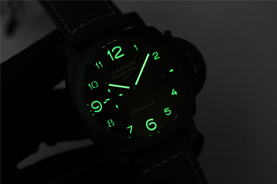 VS Factory Panerai PAM00441 Seramik Klasik Model Kol Saati — 7. fotoğraf