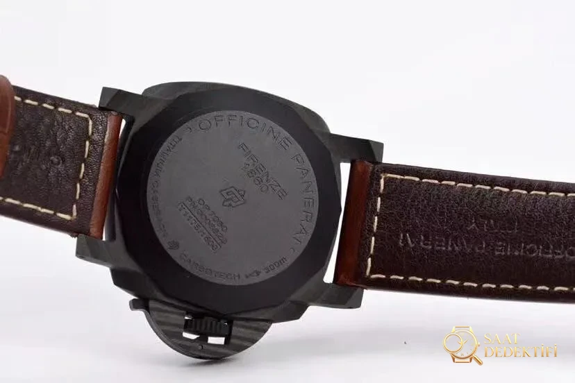 VS Factory Panerai PAM00661 kol saati detaylı inceleme - Klips Kilidi ve Lazer Damgalar
