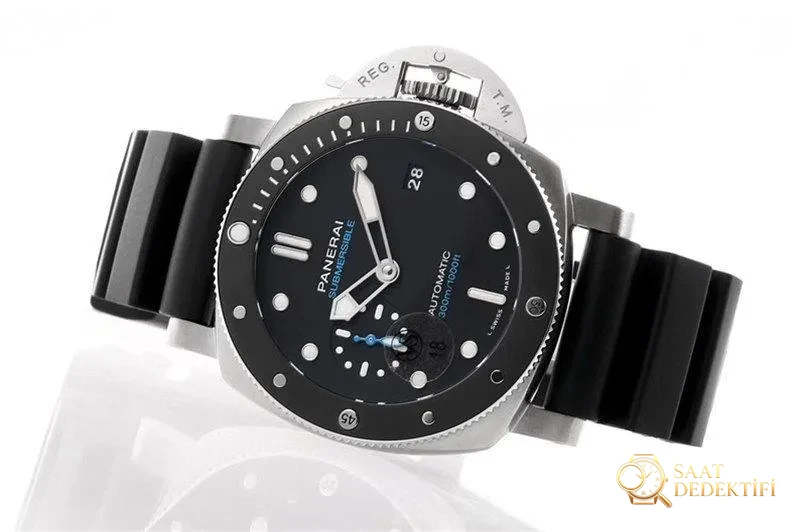 VS Factory Panerai PAM00683 işçilik incelemesi - Kadran Detayı ve Bezel İşçiliği