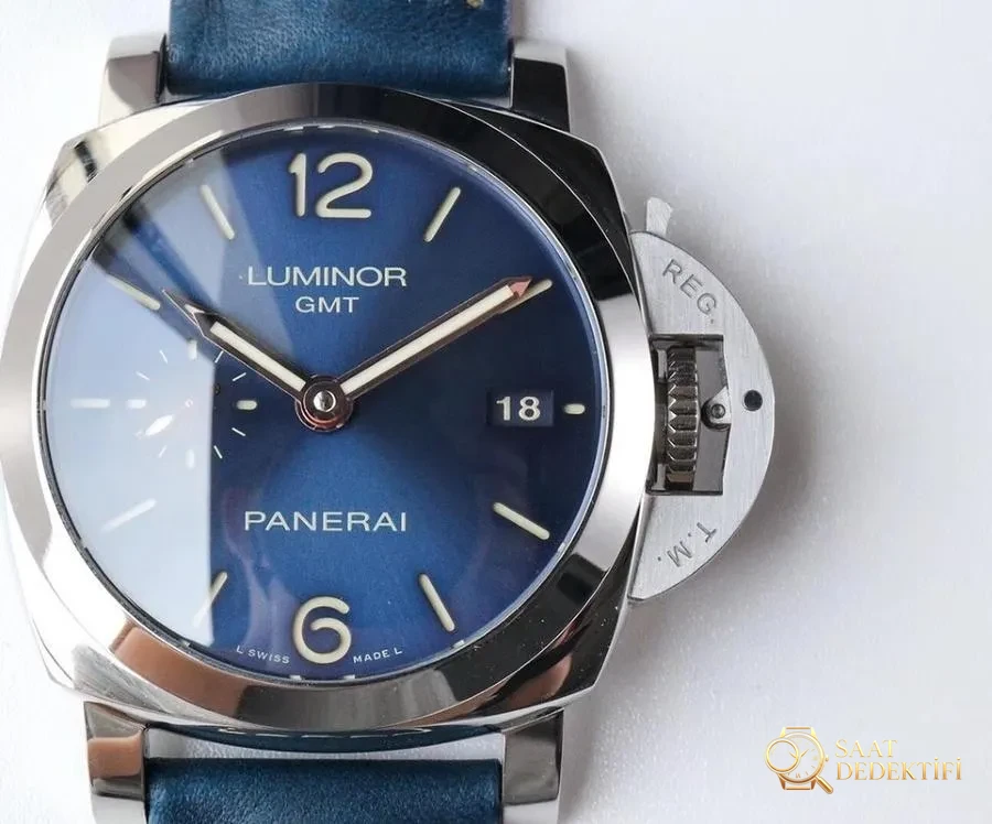 VS Factory Panerai PAM00688 Saat İncelemesi - Arka Kapak ve Mekanizma Detayı