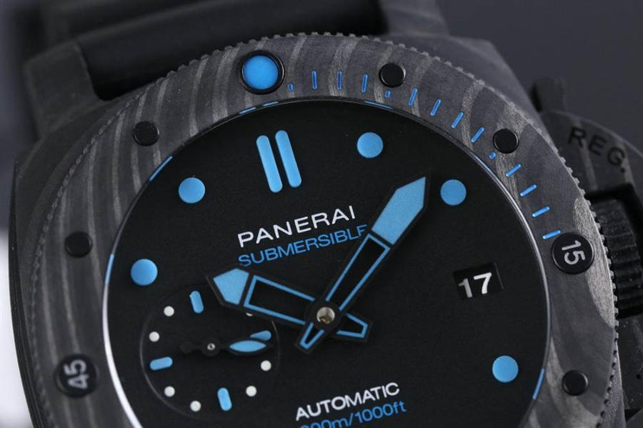VS Factory Panerai PAM00960 Karbon Fiber Saat İncelemesi — 4. fotoğraf