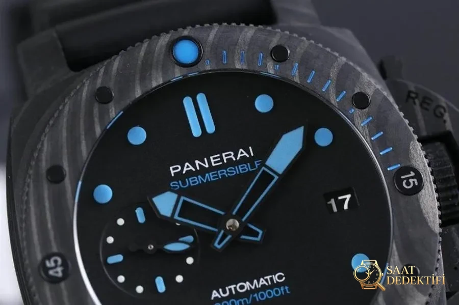 VS Factory Panerai PAM00960 Karbon Fiber Saat İncelemesi - Arka Kapak ve Mekanizma Detayı