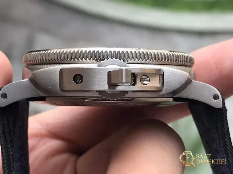 VS Factory Panerai PAM00984 saat incelemesi - Bilekte Duruş ve Kasa Orantısı
