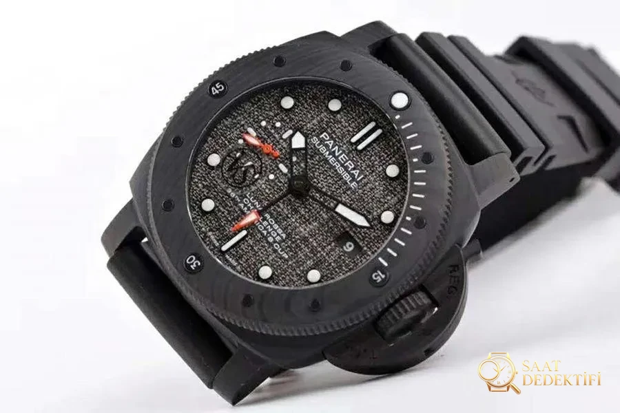 VS Factory Panerai PAM01039 (yelken desenli) saat incelemesi - Arka Kapak ve Mekanizma Detayı