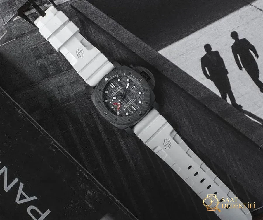 VS Factory Panerai PAM01039 (yelken desenli) saat incelemesi - Fosfor ve Super-LumiNova Gece Görünümü