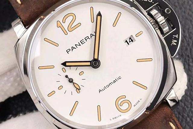 VS Factory Panerai PAM01046 saat incelemesi — 1. fotoğraf