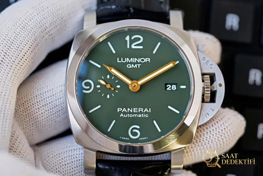 Panerai PAM01056 VS Factory İncelemesi - Ön Görünüm ve Kasa Tasarımı