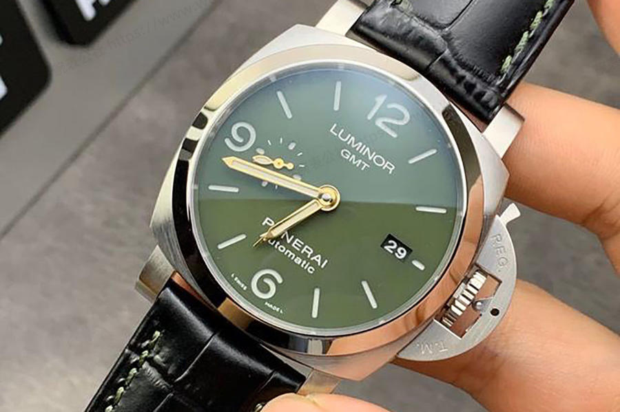 VS Factory Panerai PAM01056 yeşil kadranlı saat incelemesi — 7. fotoğraf