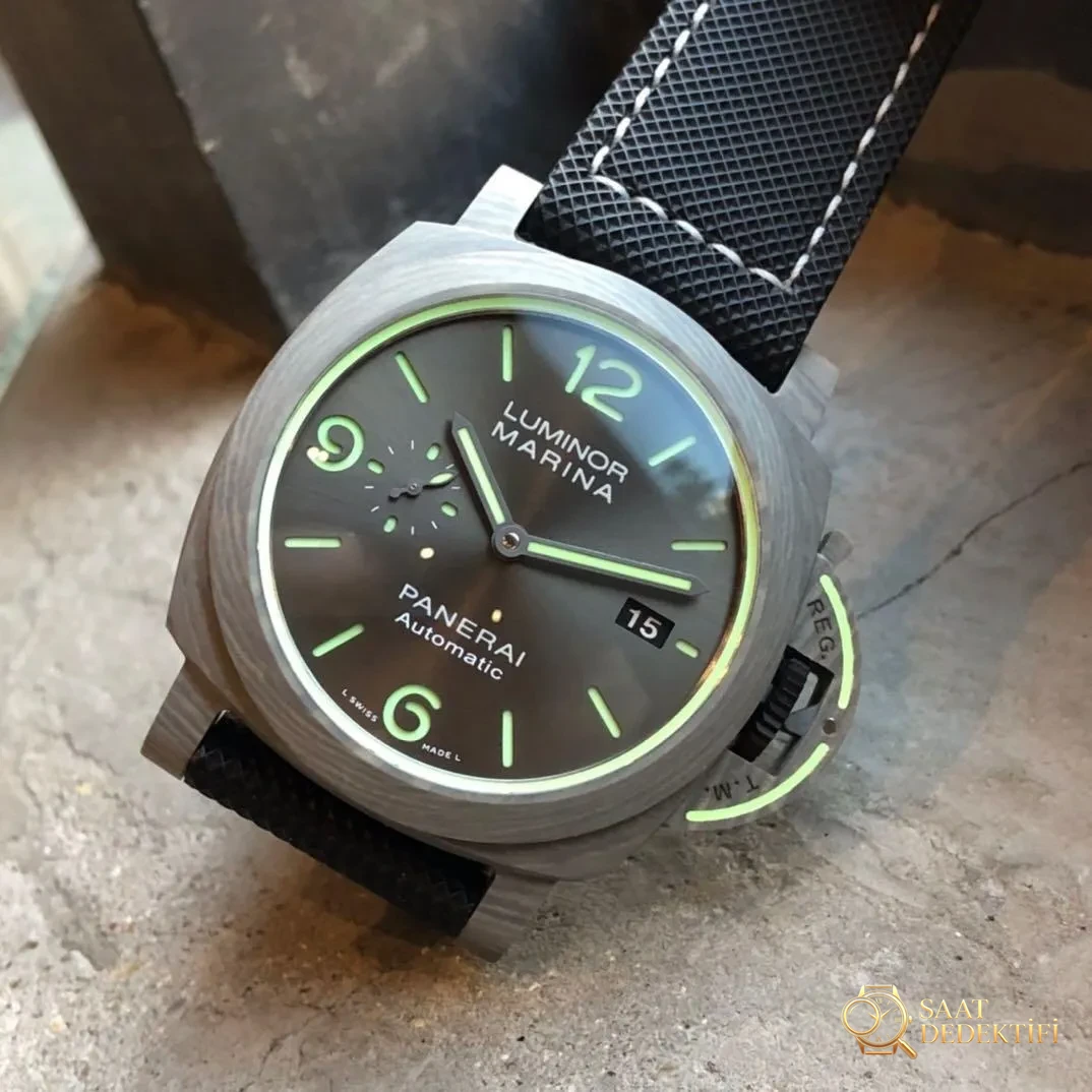 Panerai PAM01119 VS Factory İncelemesi - Ön Görünüm ve Kasa Tasarımı