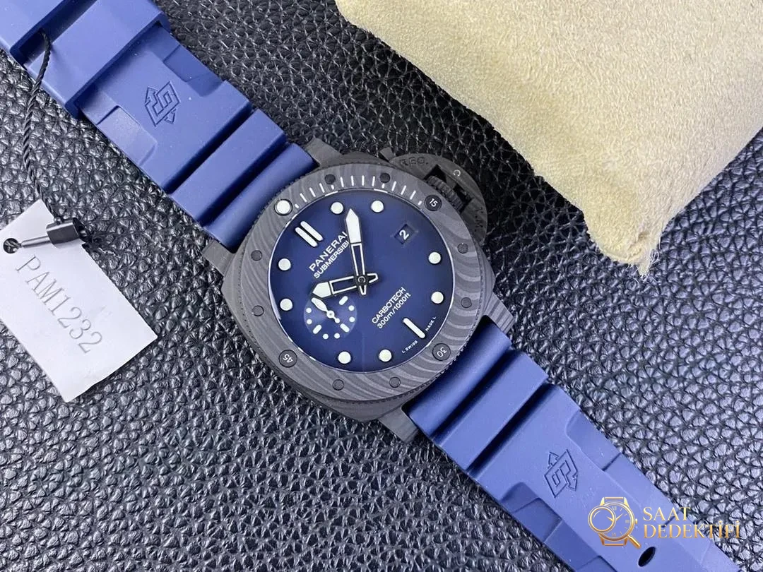 VS Factory Panerai PAM01232 karbon fiber kasanın işçiliği nasıl? İlk bakışta replika belli olur mu? - Mekanizma Zemberek ve Balans Detayı