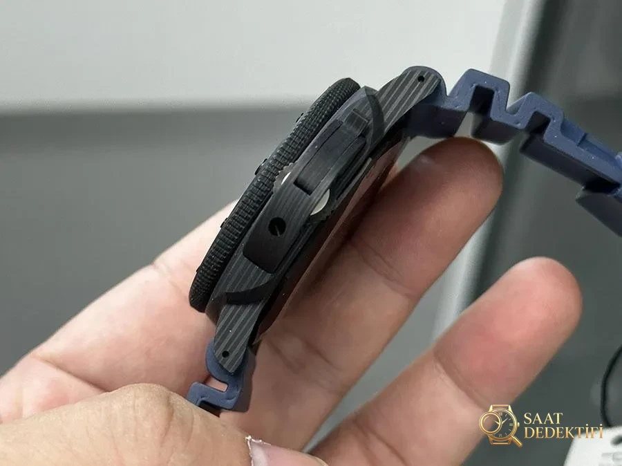 VS Factory Panerai PAM01232 Replika Kol Saati - VS Saat - Arka Kapak ve Mekanizma Detayı