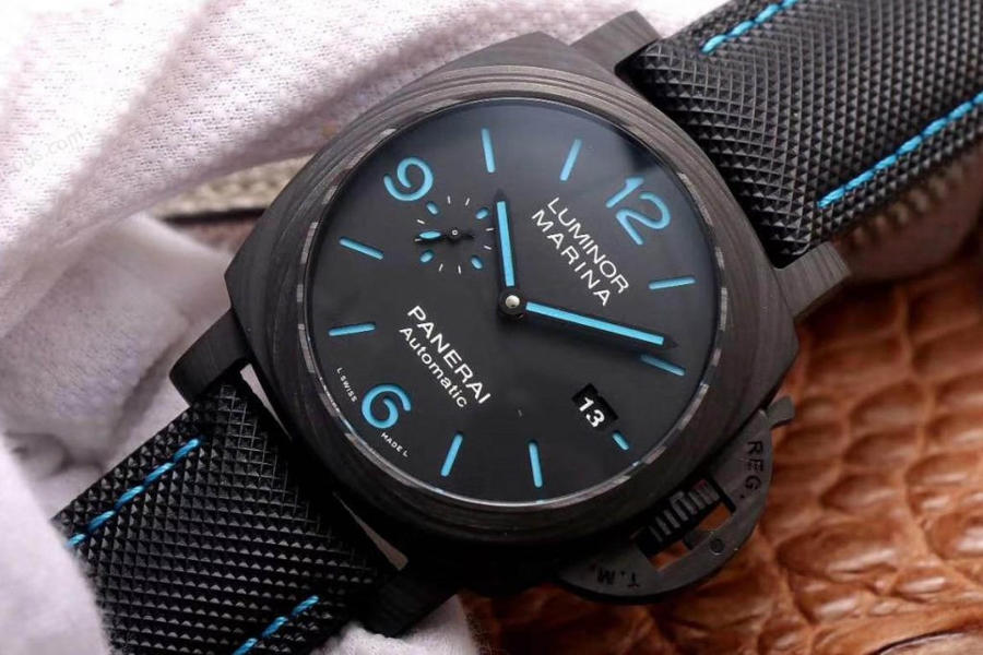 VS Factory Panerai PAM01661 Karbon Fiber Saat İncelemesi — 3. fotoğraf