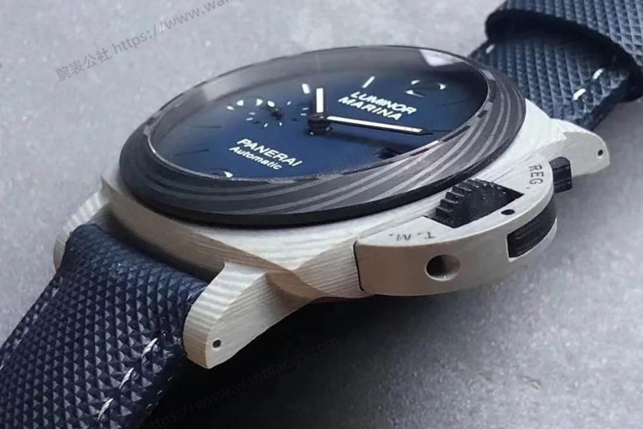 VS Factory Panerai PAM01663 (duman mavisi kadran) karbon fiber malzemeli saat incelemesi — 3. fotoğraf