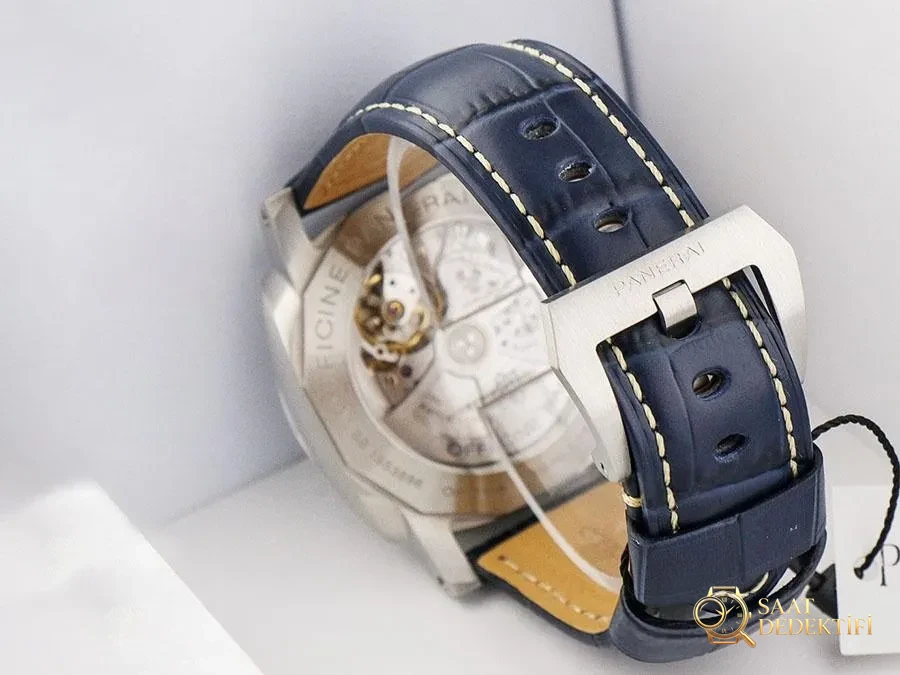 VS Factory Panerai PAM1033 Replika Kol Saati - VS Saat - Fosfor ve Super-LumiNova Gece Görünümü