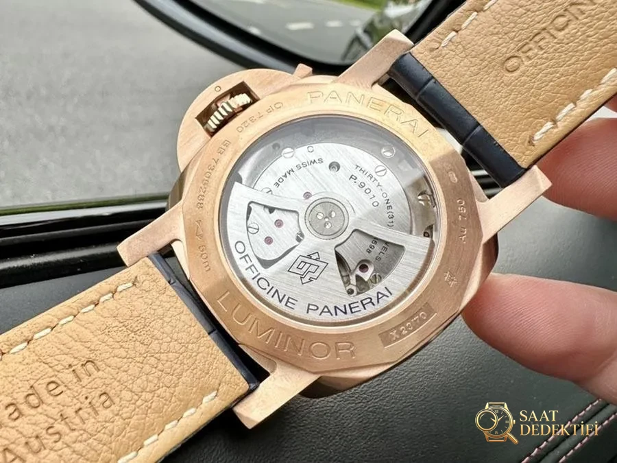 VS Factory Panerai PAM1114 replika kol saati - VS Factory - Arka Kapak ve Mekanizma Detayı