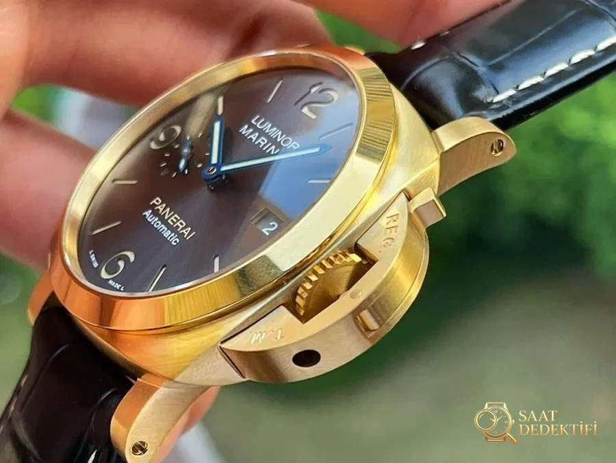 VS Factory Panerai PAM1115 Replika Kol Saati - VS Saat - Arka Kapak ve Mekanizma Detayı