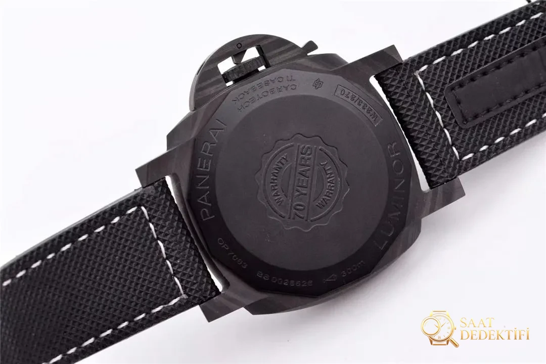 VS Factory Panerai pam1118 karbon fiber saat incelemesi - Bilekte Duruş ve Kasa Orantısı