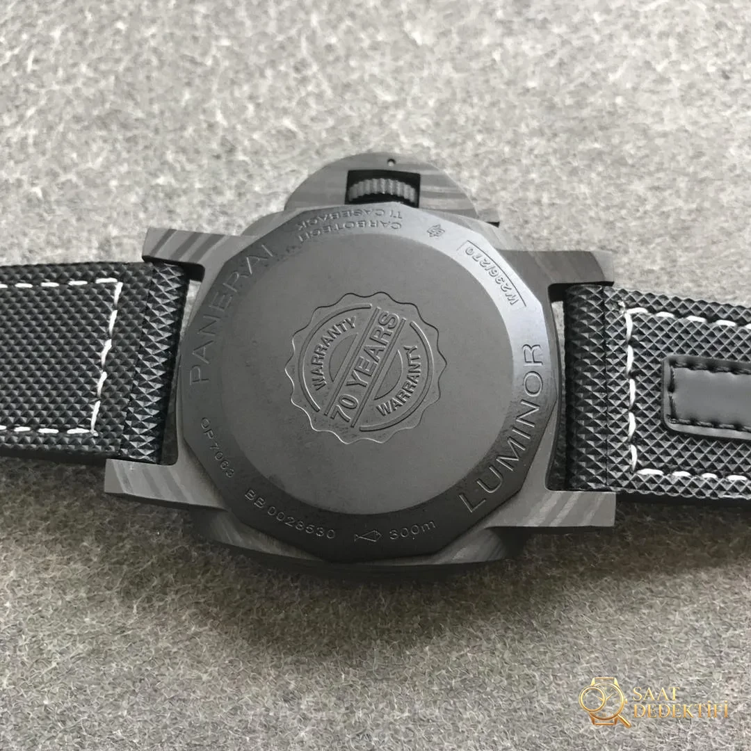 VS Factory Panerai PAM1118 karbon fiber saatin işçiliği iyi mi? - Klips Kilidi ve Lazer Damgalar