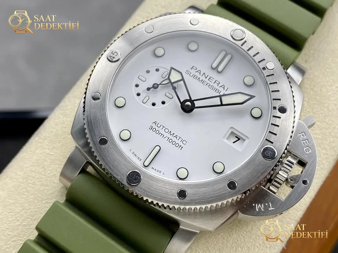 VS Factory Panerai PAM1226, P900 mekanizmasıyla kalitesi yine iyi mi? - Kasa Profili ve Kurma Kolu İncelemesi