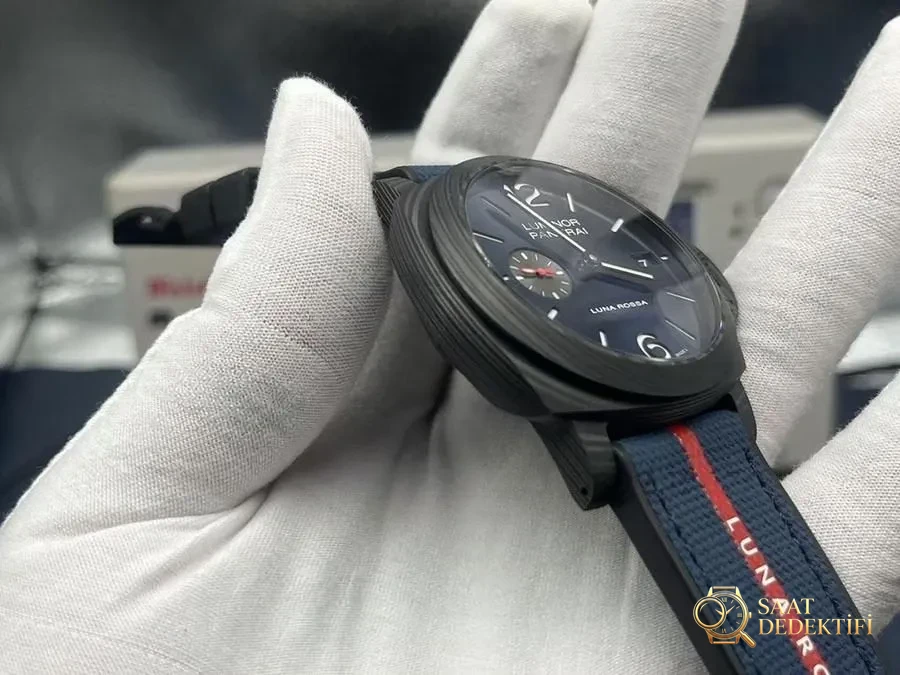 VS Factory Panerai PAM1529 Replika Kol Saati - VS Saat - Arka Kapak ve Mekanizma Detayı