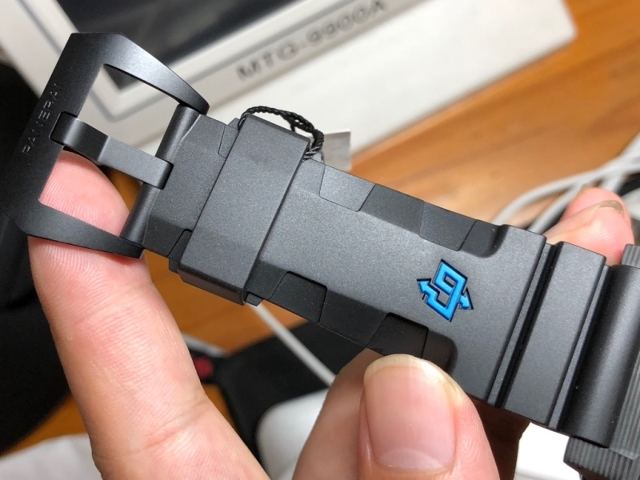 VS Factory Panerai PAM1616 Sert Erkek Tarzı Karbon Fiber Kol Saati İncelemesi — 6. fotoğraf