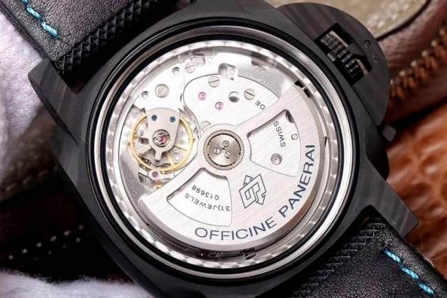 VS Factory Panerai PAM1661 karbon fiber saat incelemesi — 7. fotoğraf
