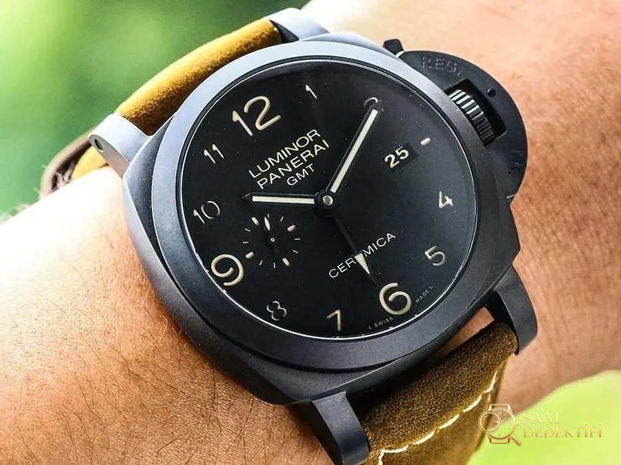 Panerai PAM441 VS Factory İncelemesi - Ön Görünüm ve Kasa Tasarımı