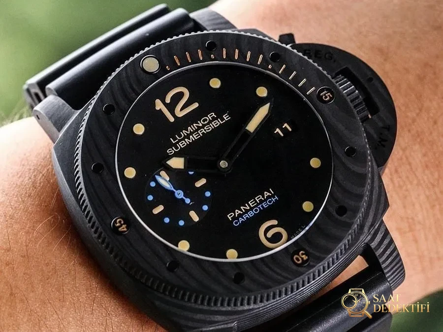 Panerai PAM616 VS Factory İncelemesi - Ön Görünüm ve Kasa Tasarımı