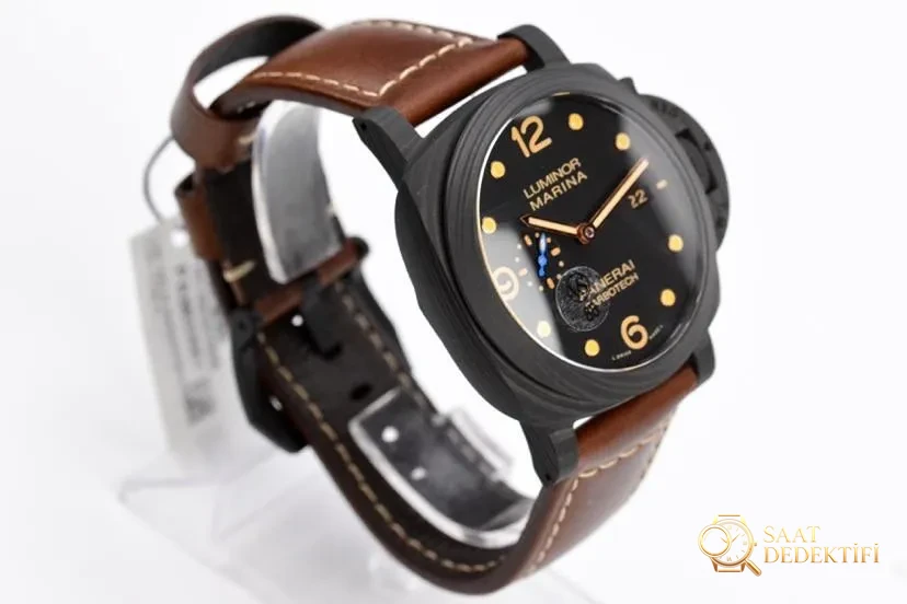 VS Factory Panerai PAM661 karbon fiber spor saati incelemesi - Bilezik, Toka ve Klips Mekanizması